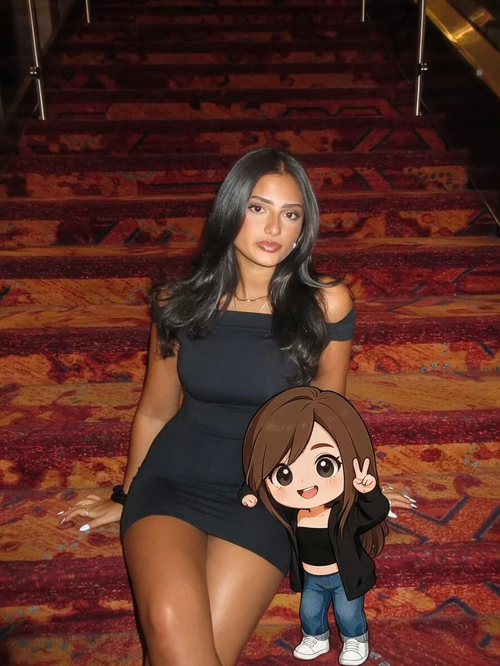 The result: her chibi standing beside her on the staircase, flashing a peace sign